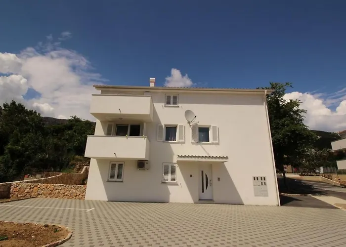 In Mit Eigener Terrasse By Interhome * Baska (Krk)