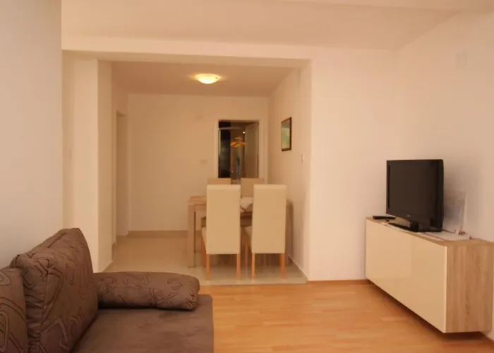 In Mit Eigener Terrasse By Interhome Baška